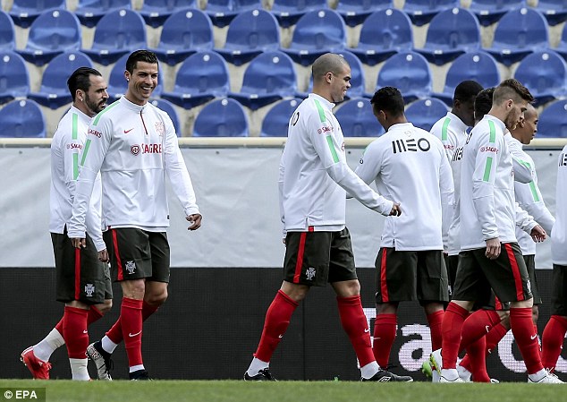 Cristiano Ronaldo put through his paces ahead of Portugal's Euro 2016 clash with Serbia on Sunday