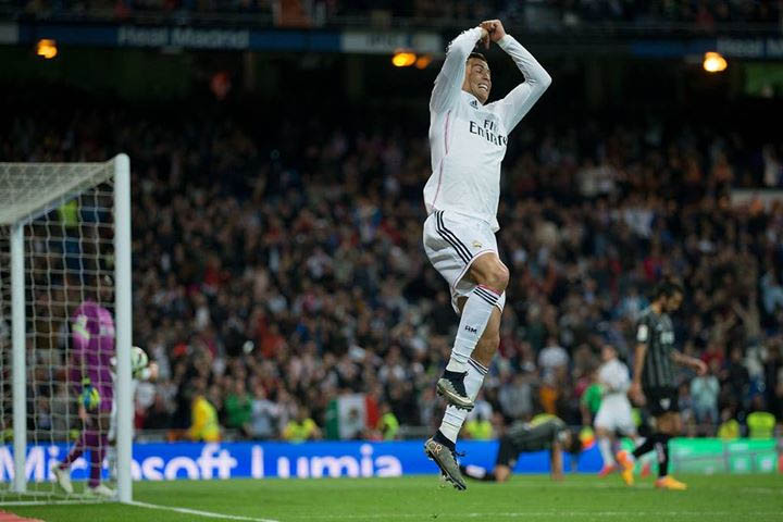 Cristiano Ronaldo Best Photos During Match vs Málaga 19-4-2015