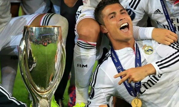 feauterd image - 30082015 Ronaldo is behind to match his United's trophy Cabinet