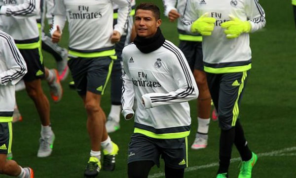 feauterd image - 12092015 Cristiano Ronaldo joined Real Madrid training session after International break