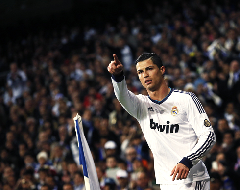sr4 15102015 - Can Cristiano Ronaldo surely end his professional career at Real Madrid7898