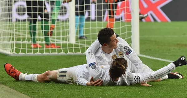 feauterd image - 28112015 Did you know Cristiano Ronaldo and Gareth Bale sat down to talk about their planes