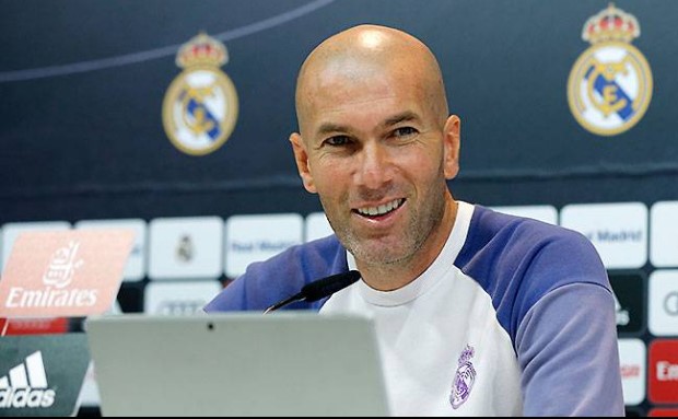 sr4-10122016-Press conference - Zidane said It's the last league game of the year and Real Madrid want to win it-001