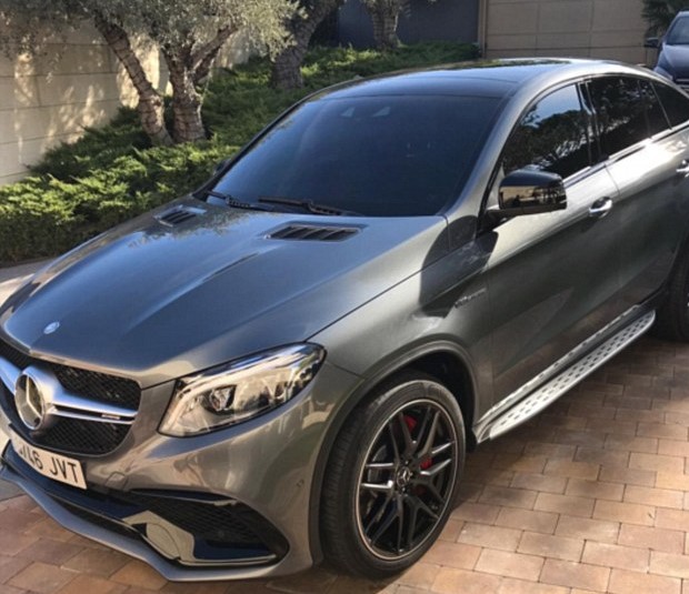 Cristiano Ronaldo displays his brand new set of wheels - He gifts himself a belated Christmas present