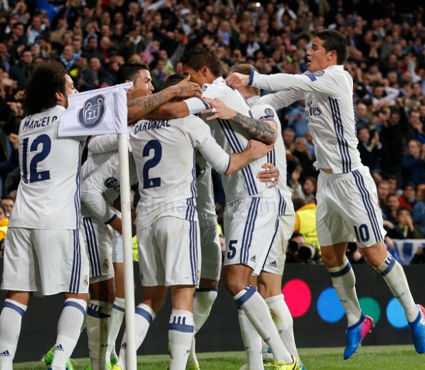 Photo Gallery - Los Blancos side's moments of the match against Napoli