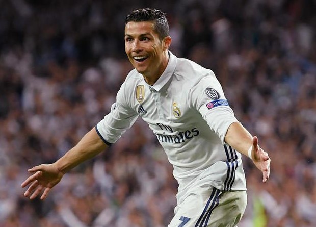 Zinedine Zidane insists Cristiano Ronaldo is so good "he could play anywhere"