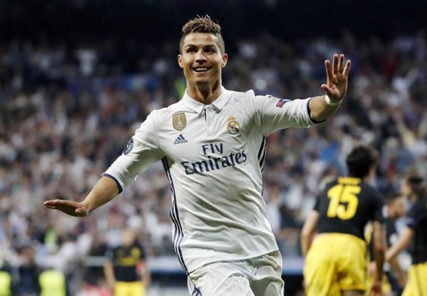 WOW!! Cristiano Ronaldo reaches 400-goal mark with Real Madrid