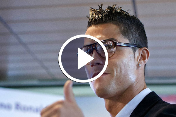 Cristiano Ronaldo new hairstyle 2015 - Video