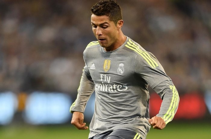 sr4 08092015 - It's Ideal time for Madrid to cash the highest price tag of Ronaldo