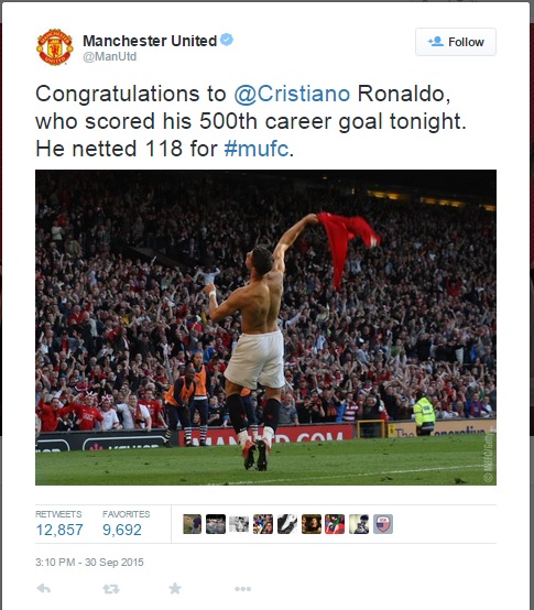 sr4 02102015 - Cristiano Ronaldo congratulated by former club Manchester United