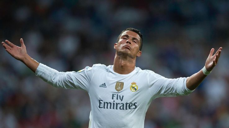 Why should Cristiano Ronaldo play central against Barcelona?