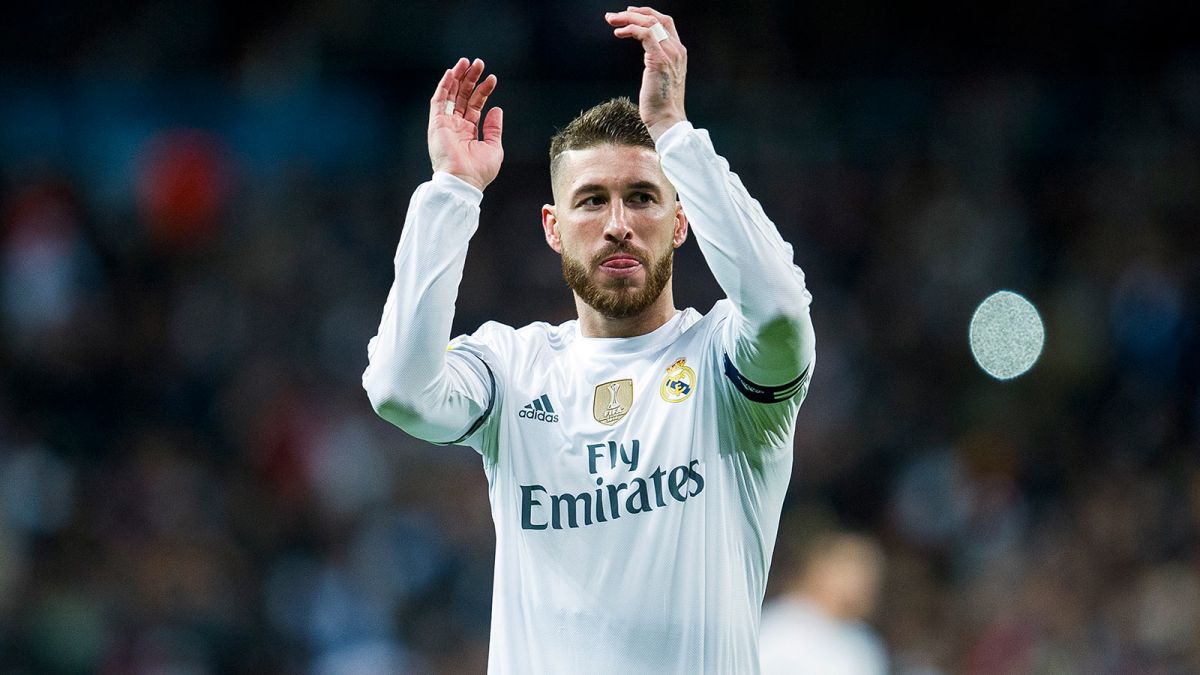 sr4 22112015 - Real Madrid players apologise to their fans for poor performance in El-Clasico
