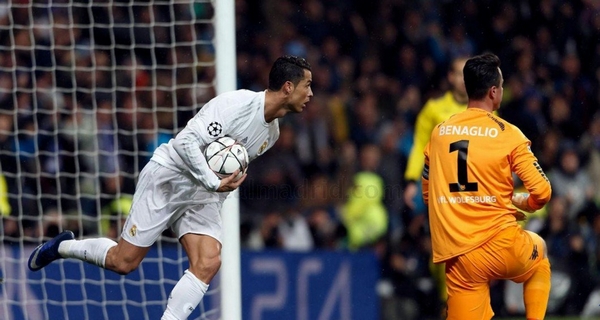 Cristiano Ronaldo goals against Wolfsburg 2