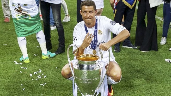 sr4 30052016 - WOW!! Cristiano Ronaldo completed the season UEFA Champions League top scorer again 1