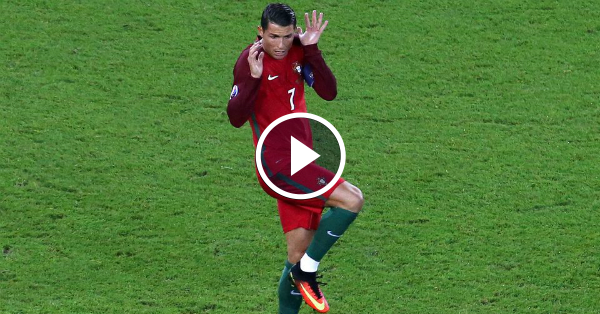 Video - Cristiano Ronaldo funny moments