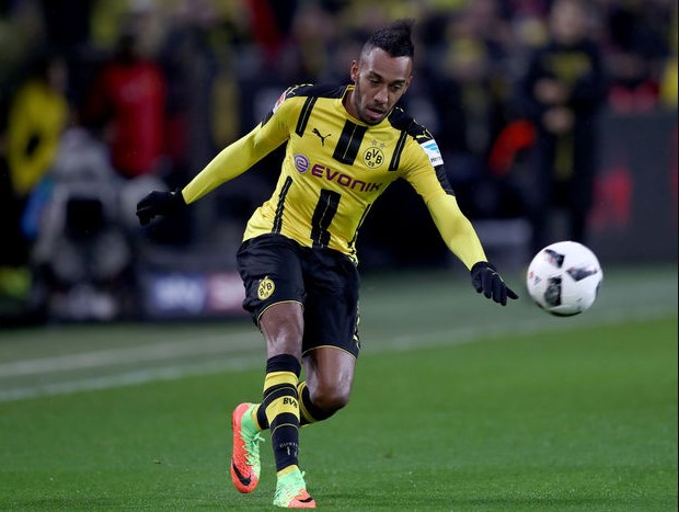 Does Cristiano Ronaldo is forcing his Madrid side to prevent the signing of Pierre-Emerick Aubameyang