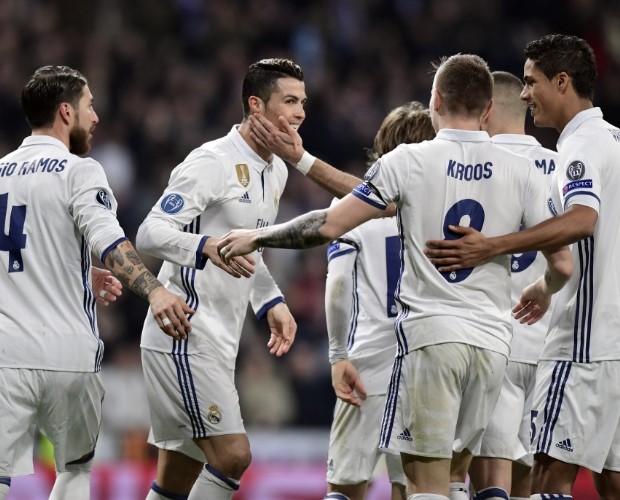 Video - Cristiano Ronaldo teamwork in 2017, Unselfish Moments
