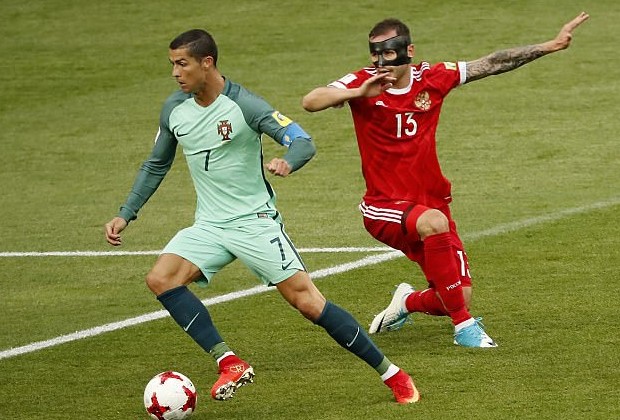 FIFA Confederation Cup - Cristiano Ronaldo vs Russia